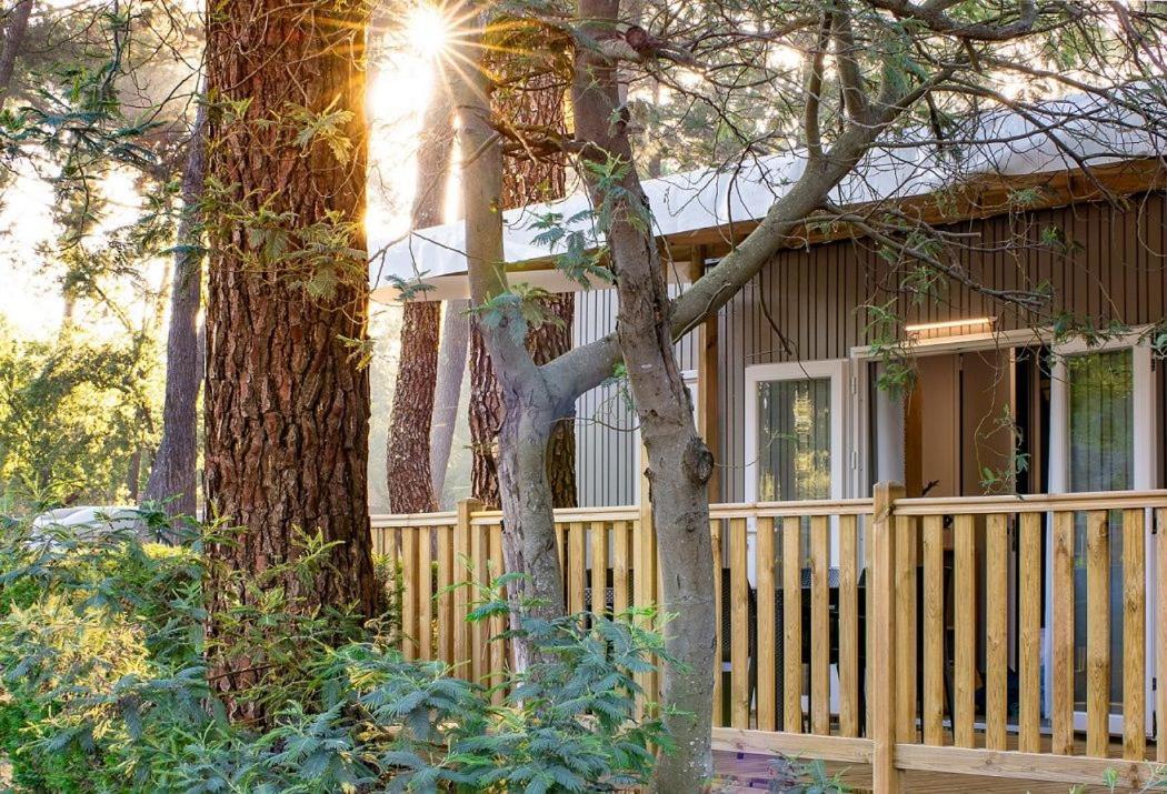 Camping 아레즈 외부 사진